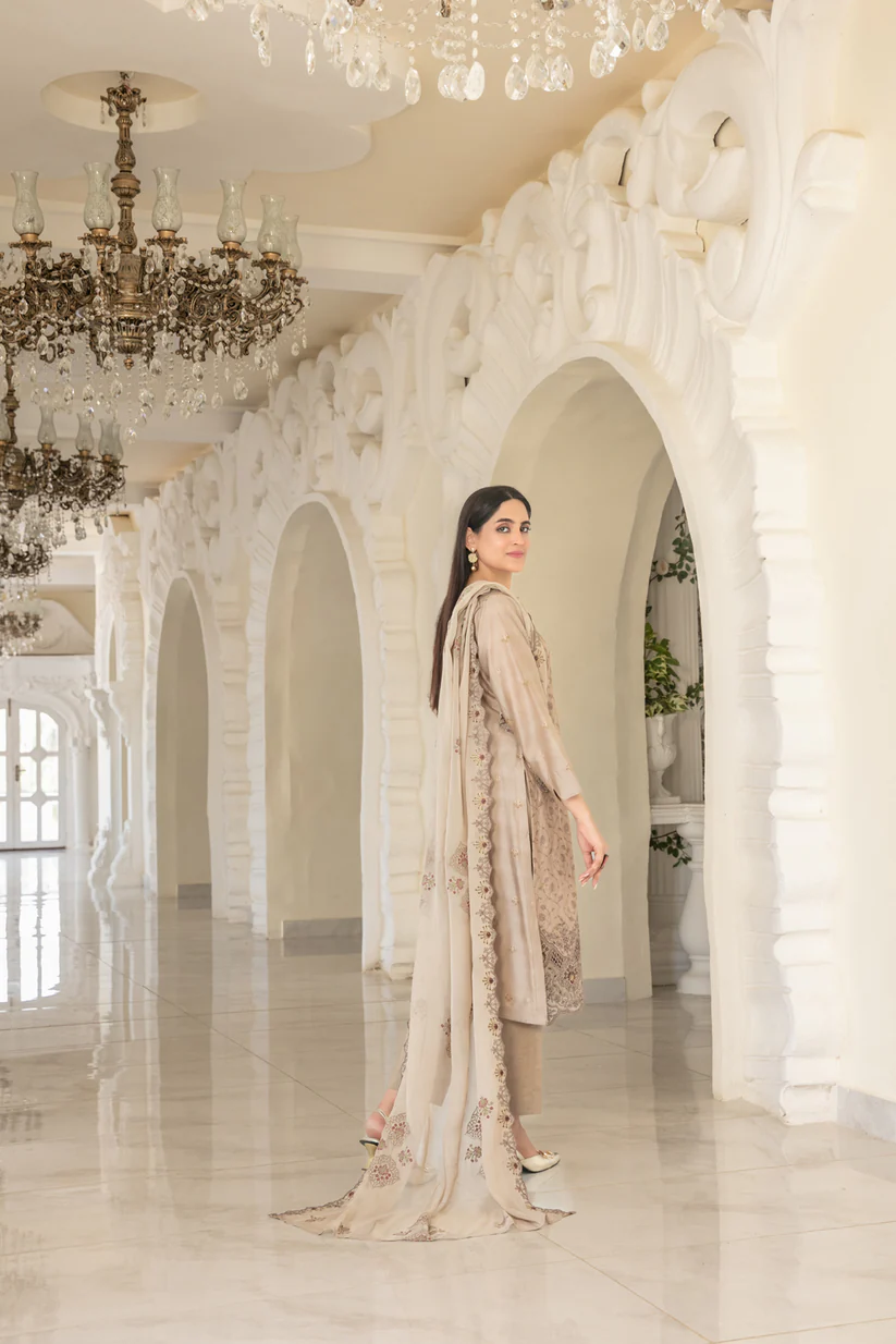 050A9323_b19f7c91-7523-40af-a7f3-6cda5c1ea2c9